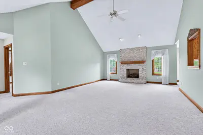 710 Willow Pointe South Drive, Plainfield - 16