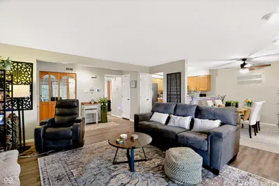 8158 Shorewalk Drive, Indianapolis - 11