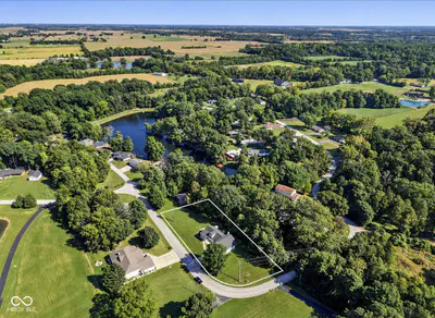 5739 Paradise Drive, Martinsville - 3