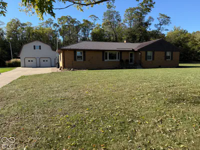 12333 N State Road 9, Alexandria