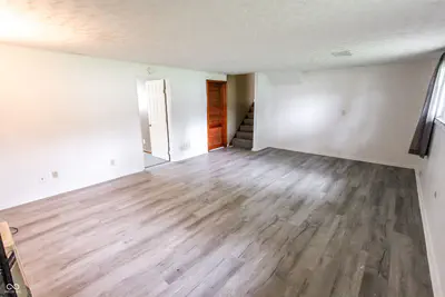 10725 Edgewood Avenue, Indianapolis - 42