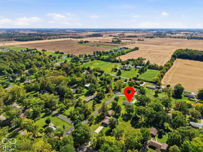 2814 Walnut Drive, Greenfield - 46