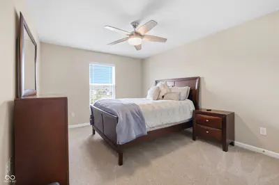6387 Wasco Drive, Whitestown - 21