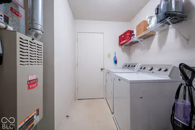 8402 S Paddleboat Lane, Pendleton - 40