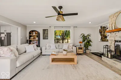 3439 Central Avenue, Columbus - 16