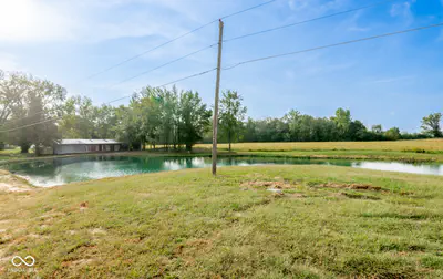 5954 US HWY 31, Seymour - 6
