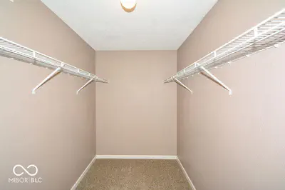 4537 Connaught East Drive, Plainfield - 17