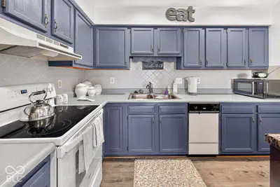 1035 Ina Circle, Franklin - 12