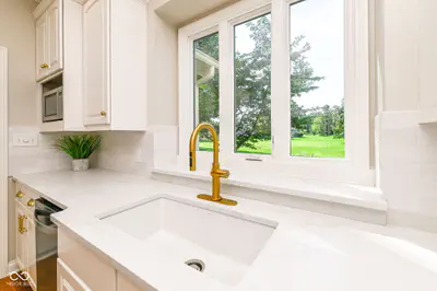 10822 Turne Grove, Fishers - 9