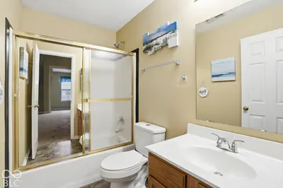 6430 Kentstone Drive, Indianapolis - 33
