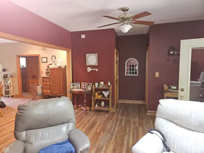 1755 Walnut Trace, Greenfield - 15