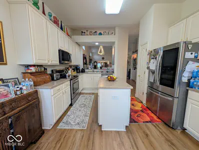 10762 Crane Drive, Indianapolis - 13