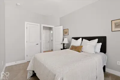 648 Lagerfield Drive, Carmel - 38