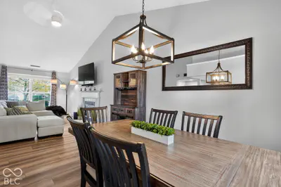 12161 Driftstone Drive, Fishers - 8