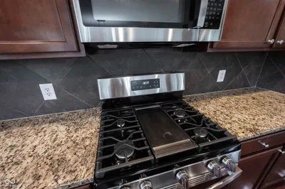 13672 Sunnyvale, Carmel - 24