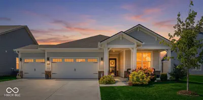 7412 Harbor Town Drive, Whitestown - 40