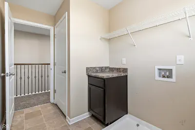 7148 N Chelmsford Drive, McCordsville - 40