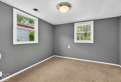 820 E Dunn Avenue, Muncie - 26
