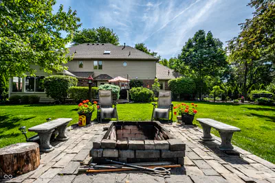 13890 Saben Court, Carmel - 38