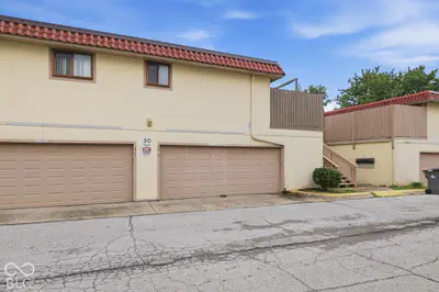 2813 Del Prado Drive, Indianapolis - 2