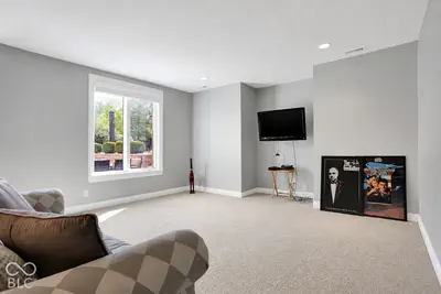 10526 Iron Horse Lane, Carmel - 39