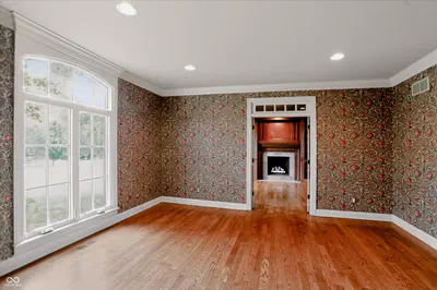 8437 500, Zionsville - 14