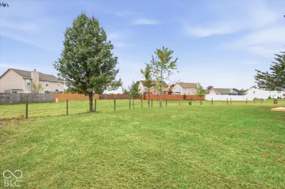 9607 Piper Lake Drive, Indianapolis - 23