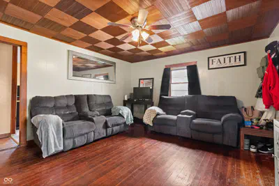 322 E 7th Street, Rushville - 8