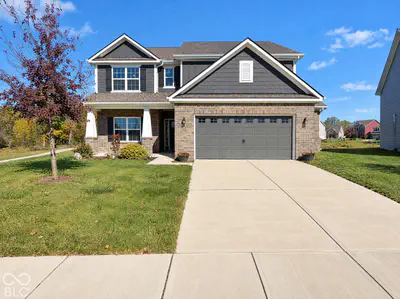 9831 Mystic Sun Court, Fishers
