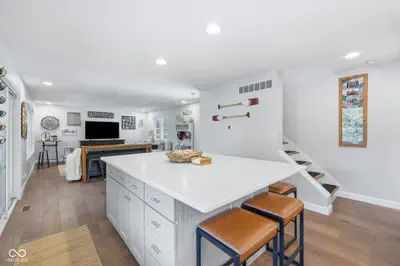 7573 Hummingbird Drive, Nineveh - 14