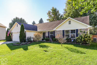 6241 Whitaker Farms Drive, Indianapolis - 2