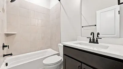 15943 Vitalize Run, Fishers - 20