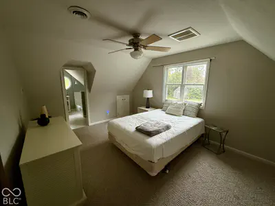 462 E 300 Road N, Anderson - 24