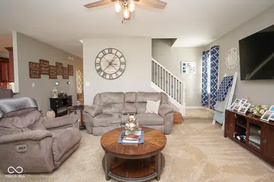 504 Meadow Song Court, New Palestine - 27