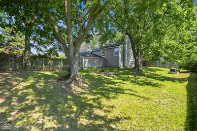 7735 Cardinal Cove, Indianapolis - 28