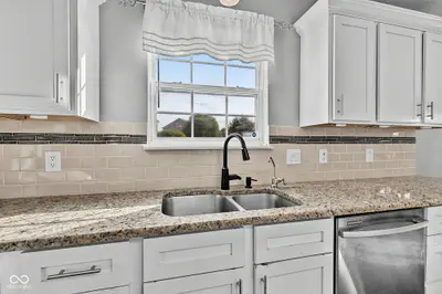 9107 Driftwood Court, McCordsville - 21
