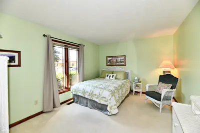 5006 Essex Drive, Carmel - 23