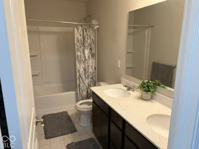 6162 Crabapple Drive, Whitestown - 12