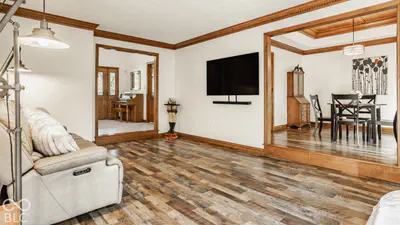 9037 Pinecreek Way, Indianapolis - 9