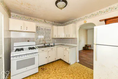 21 Golden Drive, Anderson - 7
