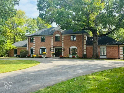 911 Round Table Court, Indianapolis