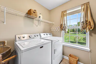 697 Lake Vista Drive, Columbus - 42