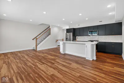 1651 Lexington Avenue, Indianapolis - 16