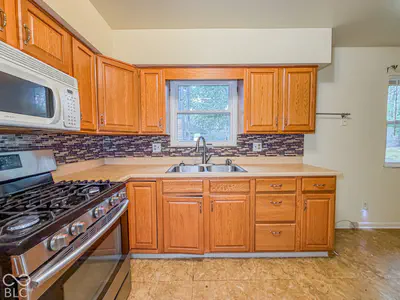 1101 N Belmont Avenue, Indianapolis - 22