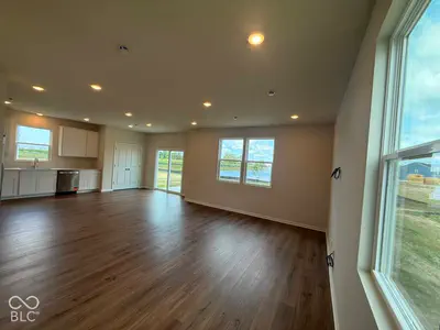 3802 Sterling Drive, Whitestown - 27