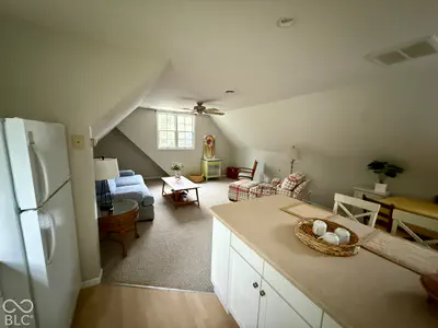 462 E 300 Road N, Anderson - 22