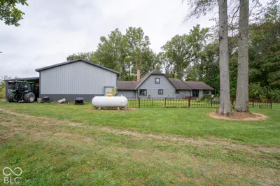1744 1000, Fountaintown - 62