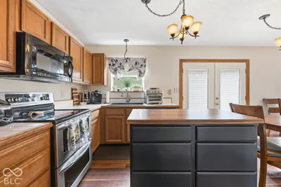 9960 Youngwood Lane, Fishers - 8