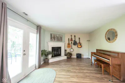 7742 Pennycroft Drive, Indianapolis - 17