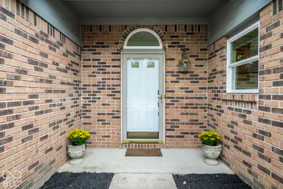 5565 Crystal Bay West Drive, Plainfield - 5